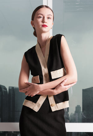 
            
                Load image into Gallery viewer, Pau Knit Vest - Black
            
        