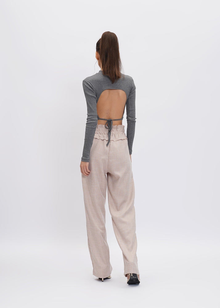 
            
                Load image into Gallery viewer, Savannah Ribbed Cropped Long-sleeve
            
        